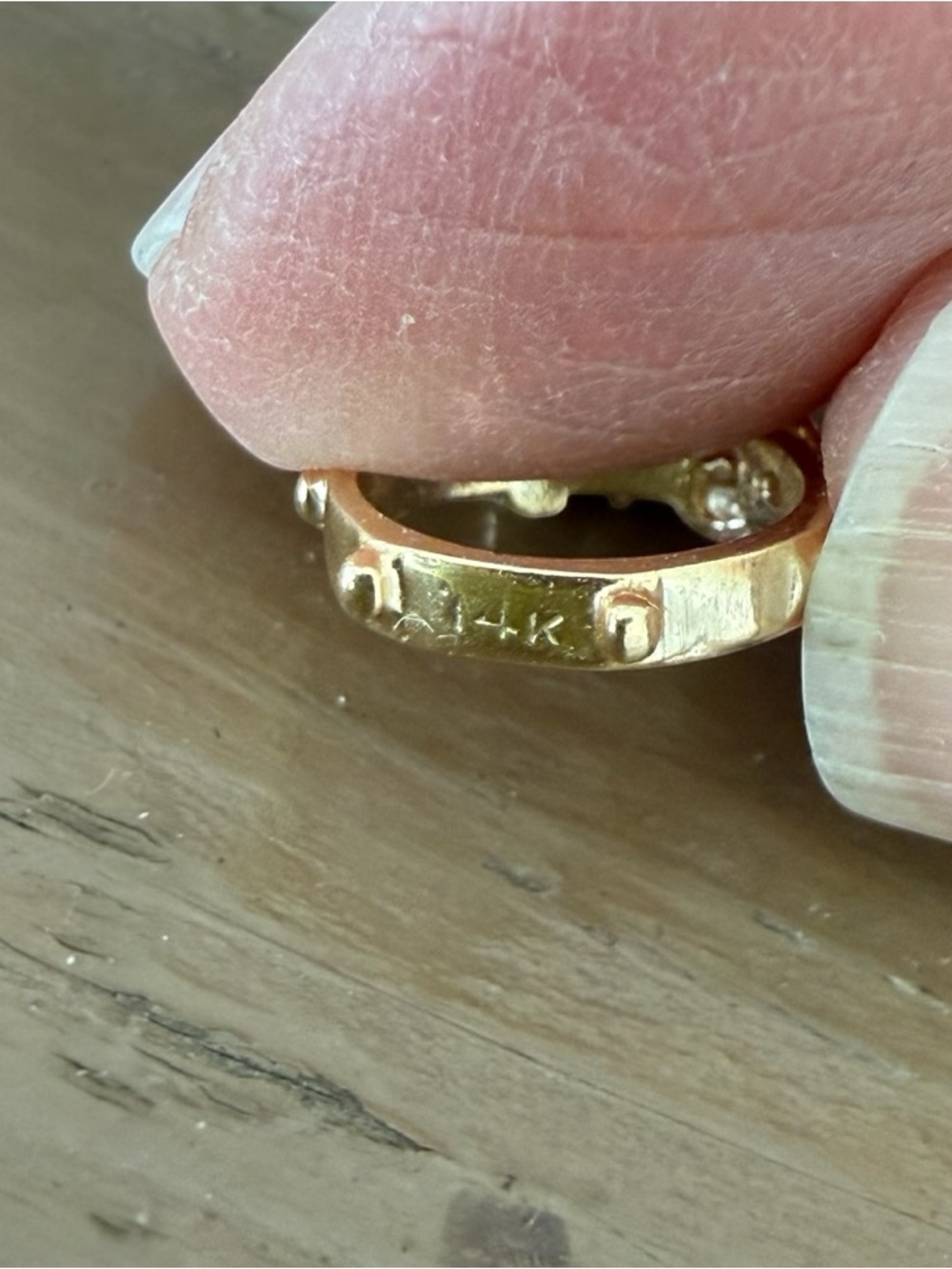 14k Gold Dog Collar Charm - Picture 3 of 4